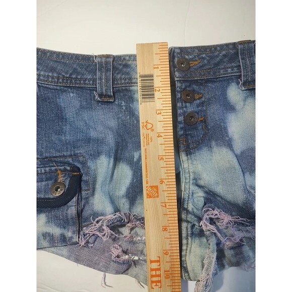 HOT PANTS SHORT Lowrise Shorts Denim LEI Cutoff Frayed shredded Distressed Sz 11 - Picture 9 of 9